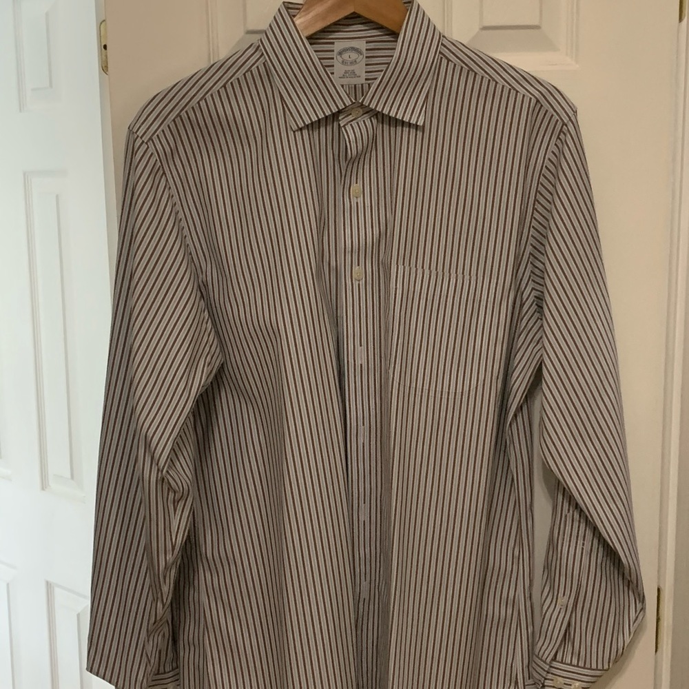 Men’s brooks brothers button down